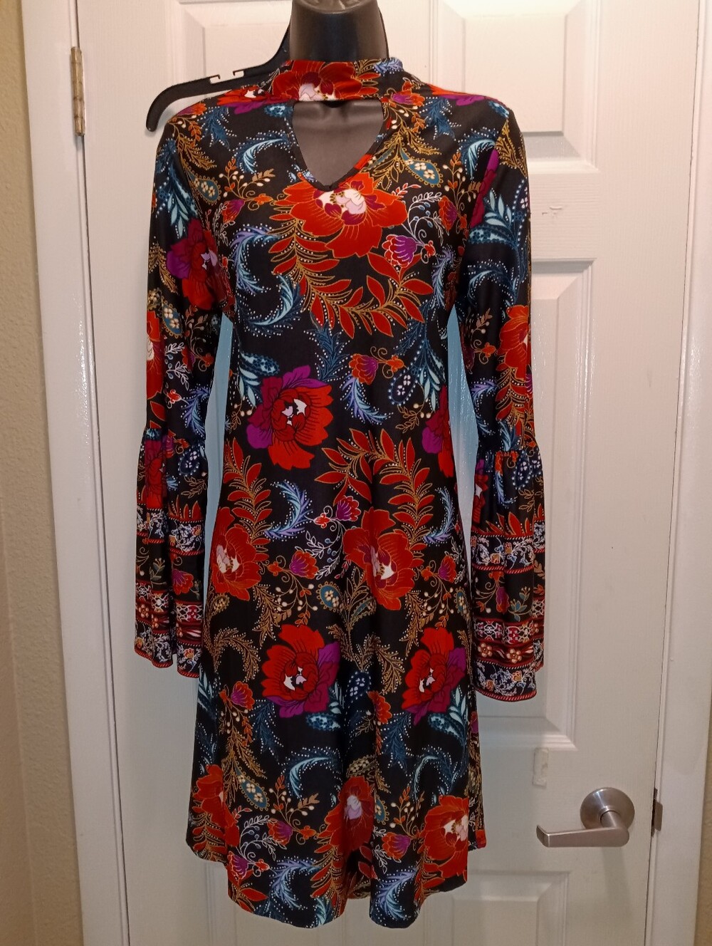 Cocomo Multi Boho Floral Keyhole Long-bell Sleeve Dress Red and Purple - Picture 1 of 5